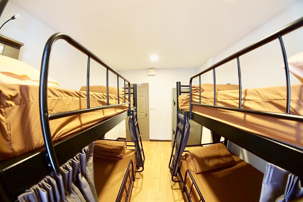 Inn Trog And Inn Soi (Adults Only) Bangkok Exterior photo